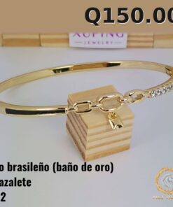 Alternative view of Brazalete C-52